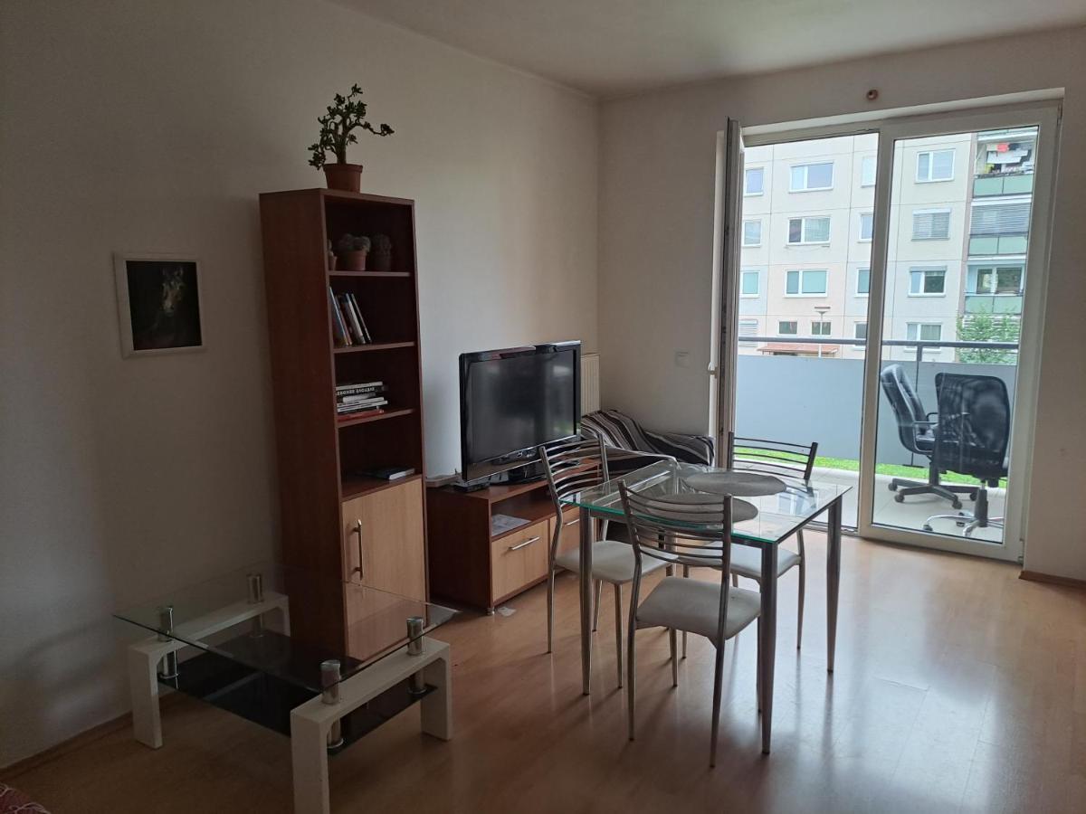 Peskova, Byt O 2 Pokojich S Terasou Olomouc Exterior foto